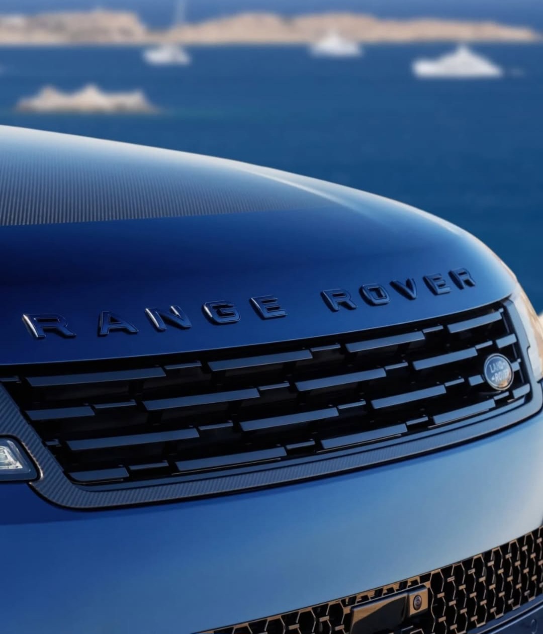 🔮 Meet the Range Rover Sport ‘Nocturne a one off creation made solely to spotlight the brand.heic 3